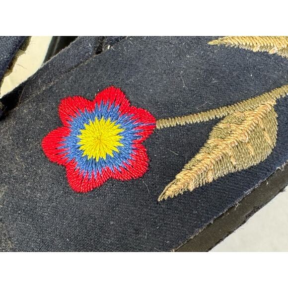 M.I.A. ZOEY Floral Embroidered Navy Blue Platform Slingback Chunky Sandals Sz 8 - Picture 6 of 11
